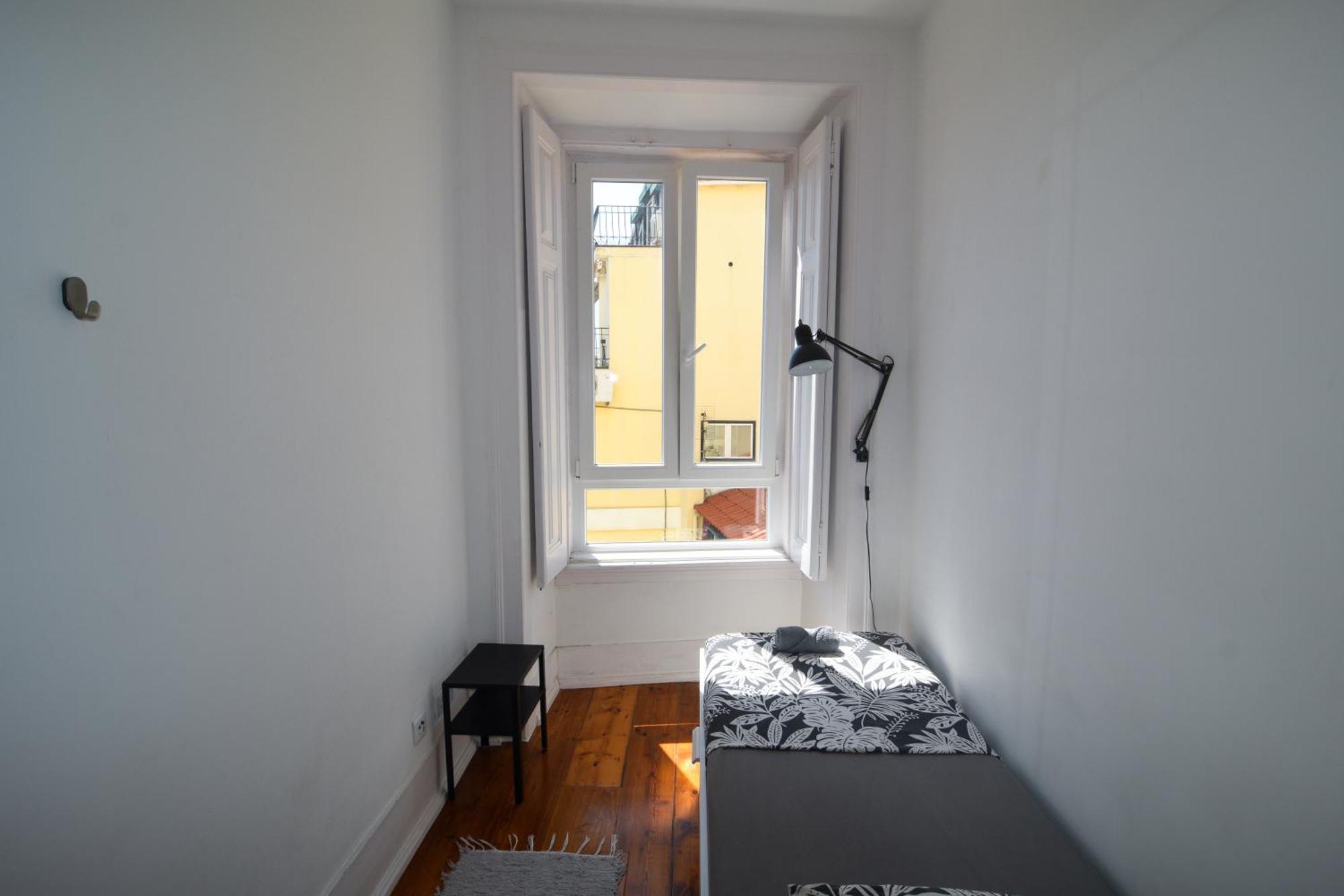 Embassy Arriaga Private Elegance In Stylish Shared Guest house Lisbon